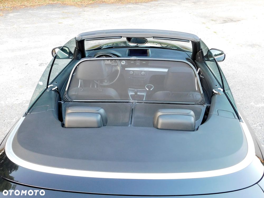 BMW Seria 1 123d - 25