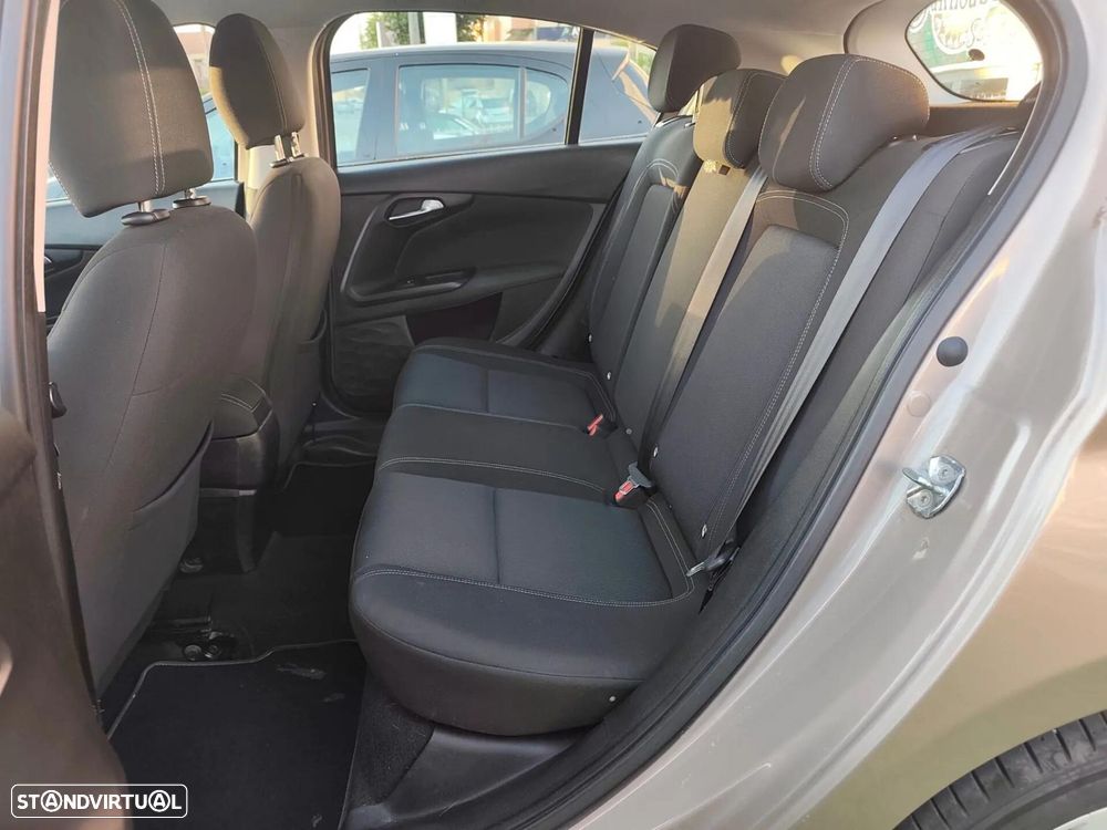 Fiat Tipo 1.3 M-Jet Easy - 11