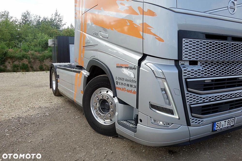 Volvo FH 540 JEDEN WŁAŚCICIEL PROSTO Z NIEMIECKIEJ FIRMY,FULL LED,PEŁNYE SPOJLERY,RETARDER,PEŁNA PODUSZKA - 11