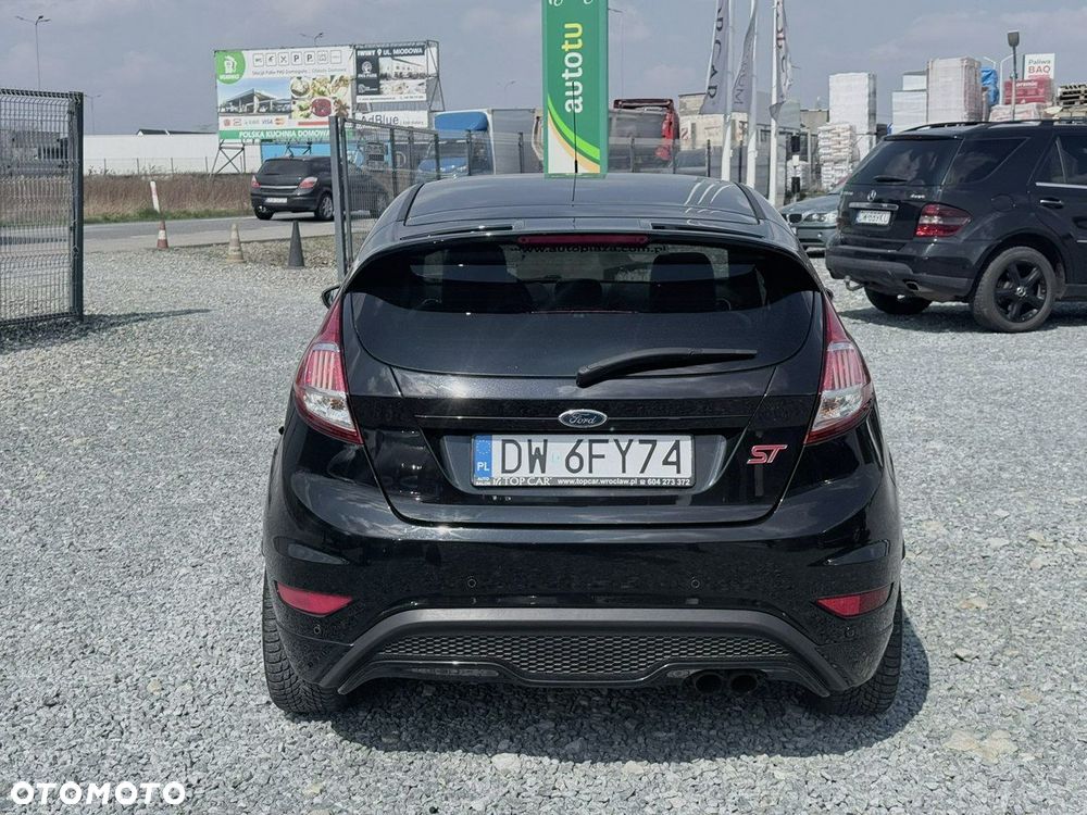 Ford Fiesta - 8