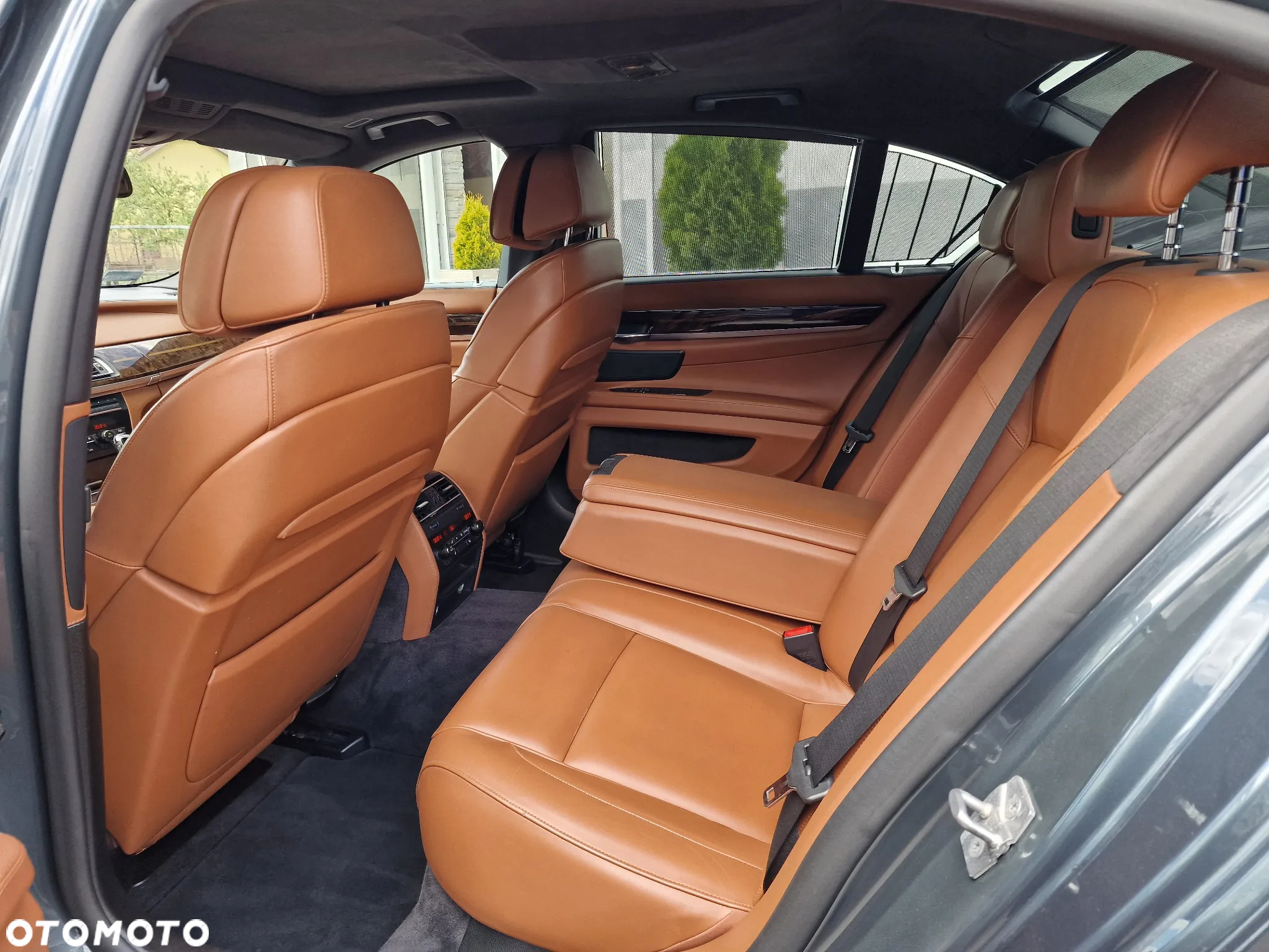 BMW Seria 7 740d xDrive - 21