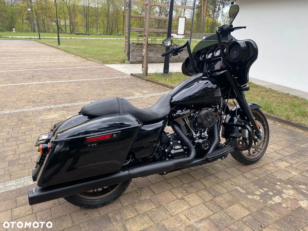 Harley-Davidson Touring Street Glide - 5