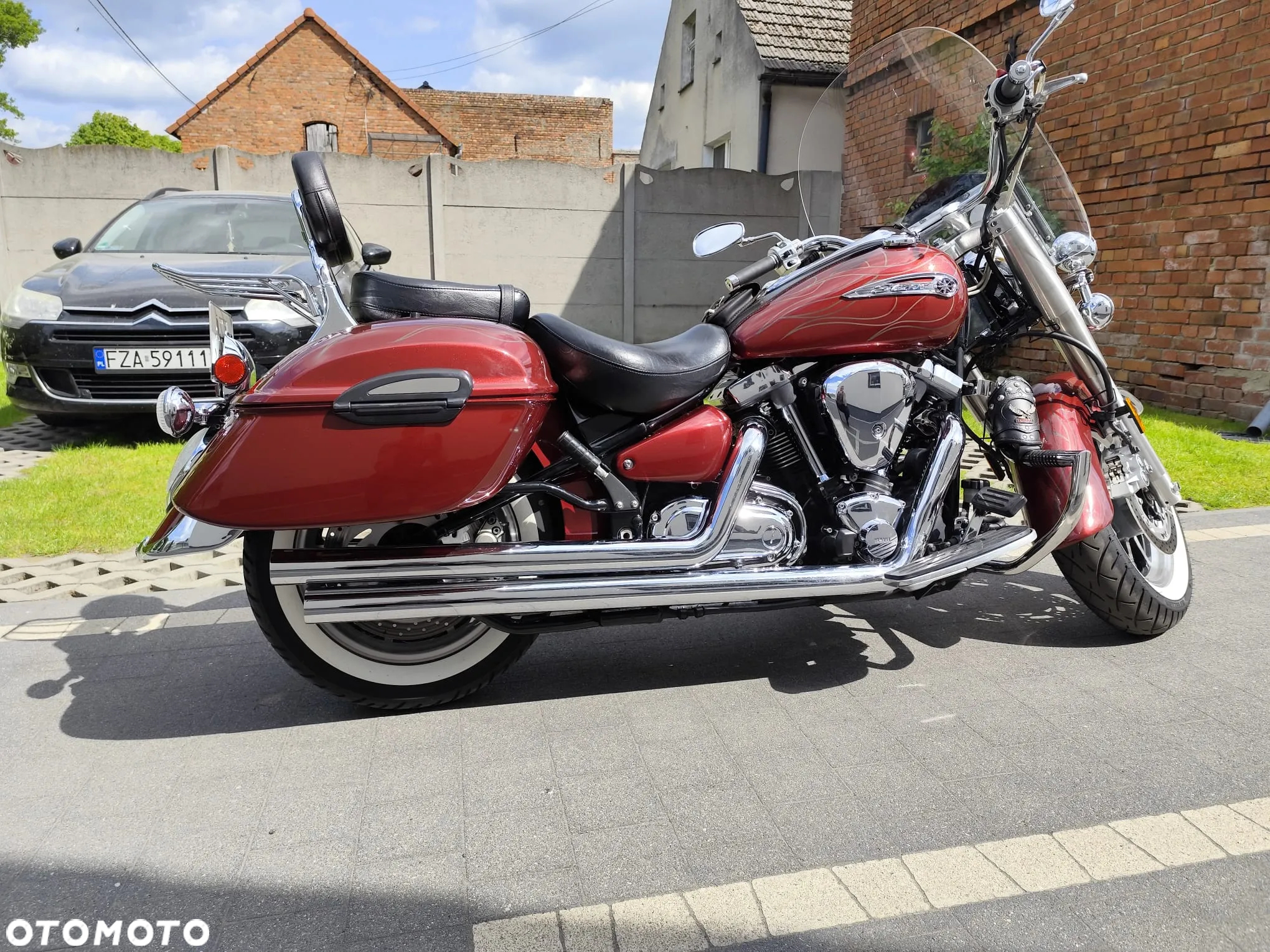 Yamaha Road Star - 9