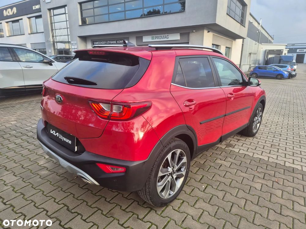 Kia Stonic 1.4 L - 8