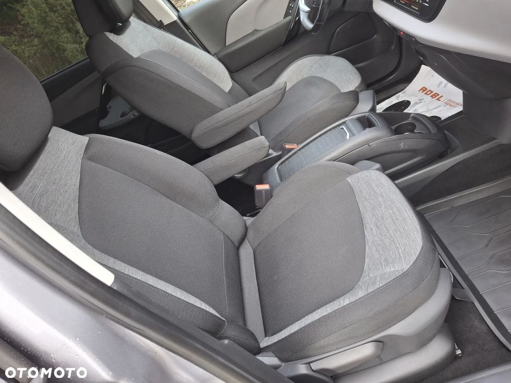 Citroën C4 SpaceTourer - 21