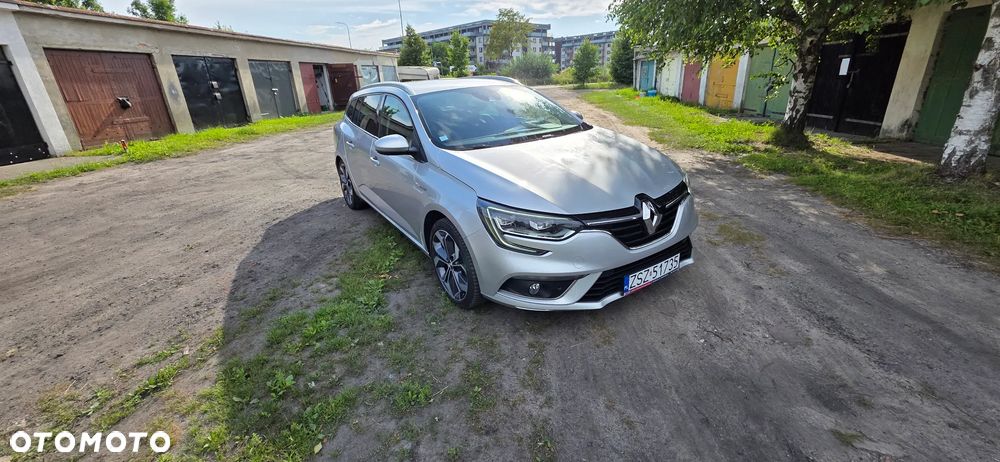 Renault Megane TCe 140 GPF EDC INTENS - 3