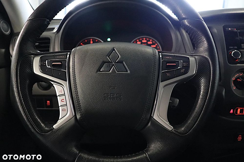 Mitsubishi L200 2.4 d CC Invite EU6 - 16