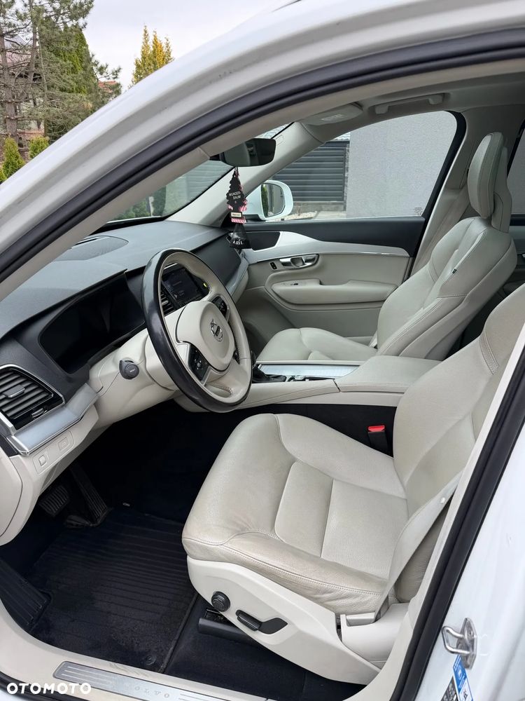 Volvo XC 90 D4 Geartronic Momentum - 11