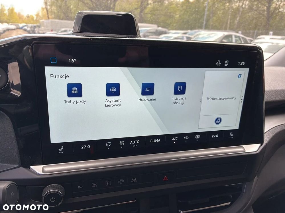 Volkswagen Caravelle - 30