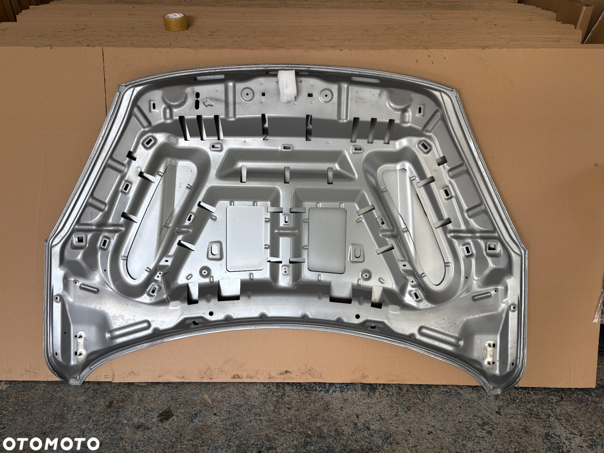 Ford Kuga Mk3 Lift 24- maska silnika - 4