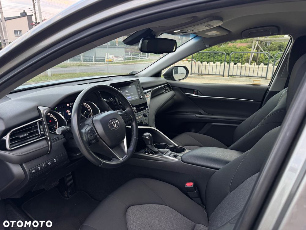 Toyota Camry 2.5 Hybrid Comfort CVT - 16