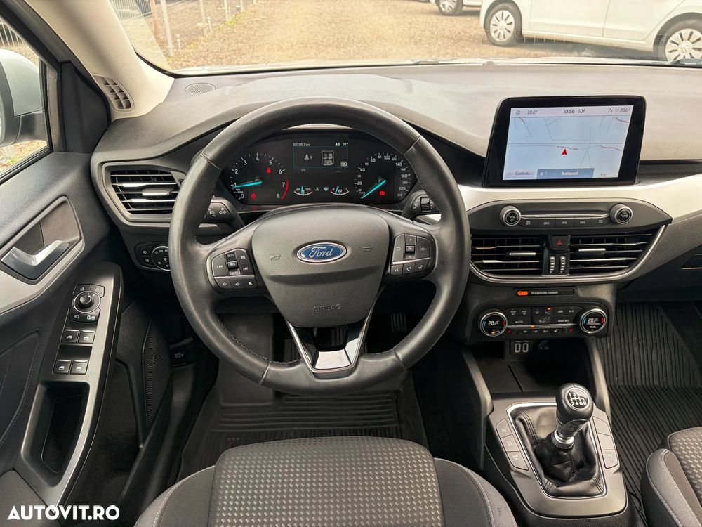 Ford Focus 1.0 EcoBoost Titanium Business - 11