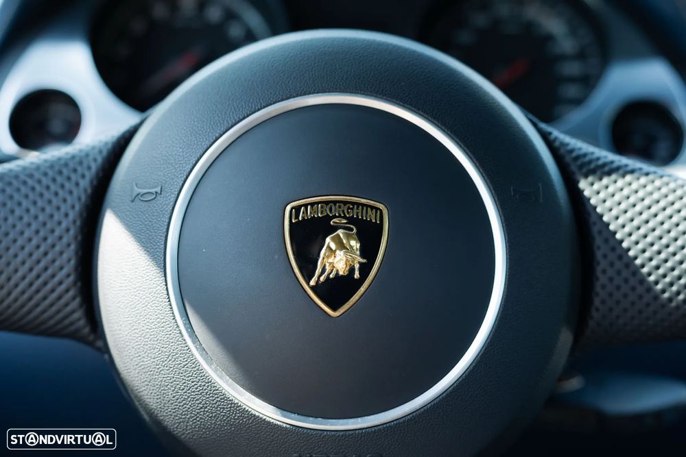 Lamborghini Gallardo LP560-4 Spyder E-Gear - 17