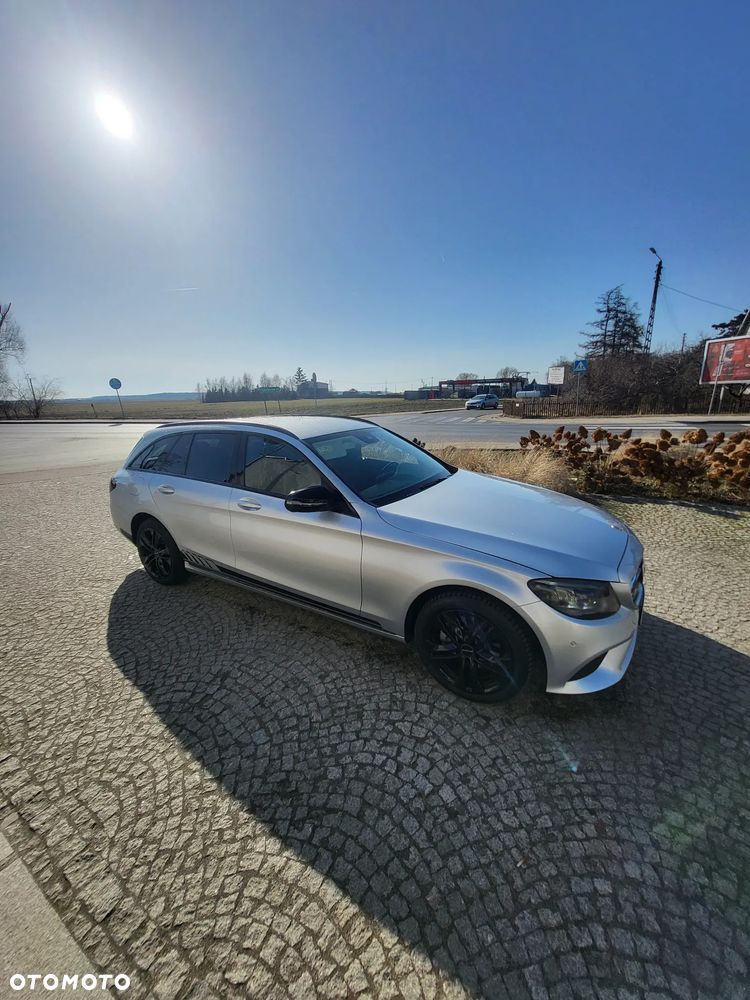 Mercedes-Benz Klasa C 220 d 4MATIC 9G-TRONIC - 19