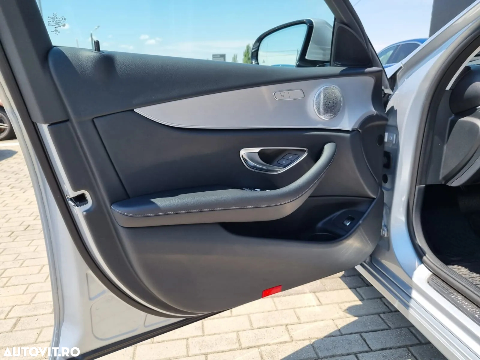Mercedes-Benz E 220 d Aut. - 17