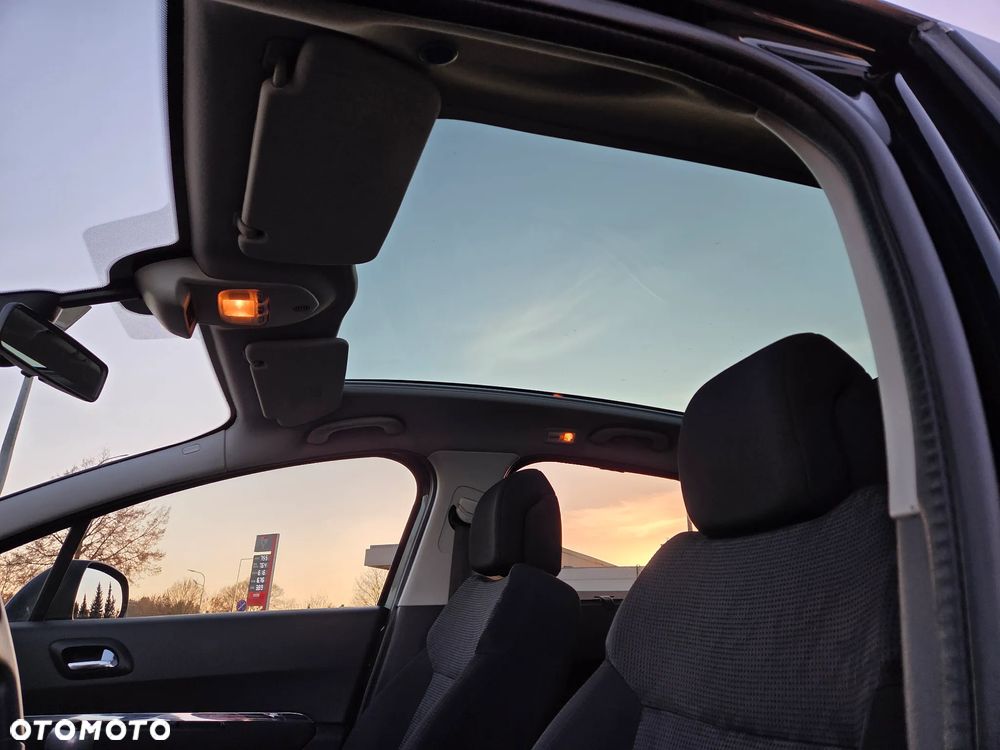 Peugeot 3008 1.6 Active - 19