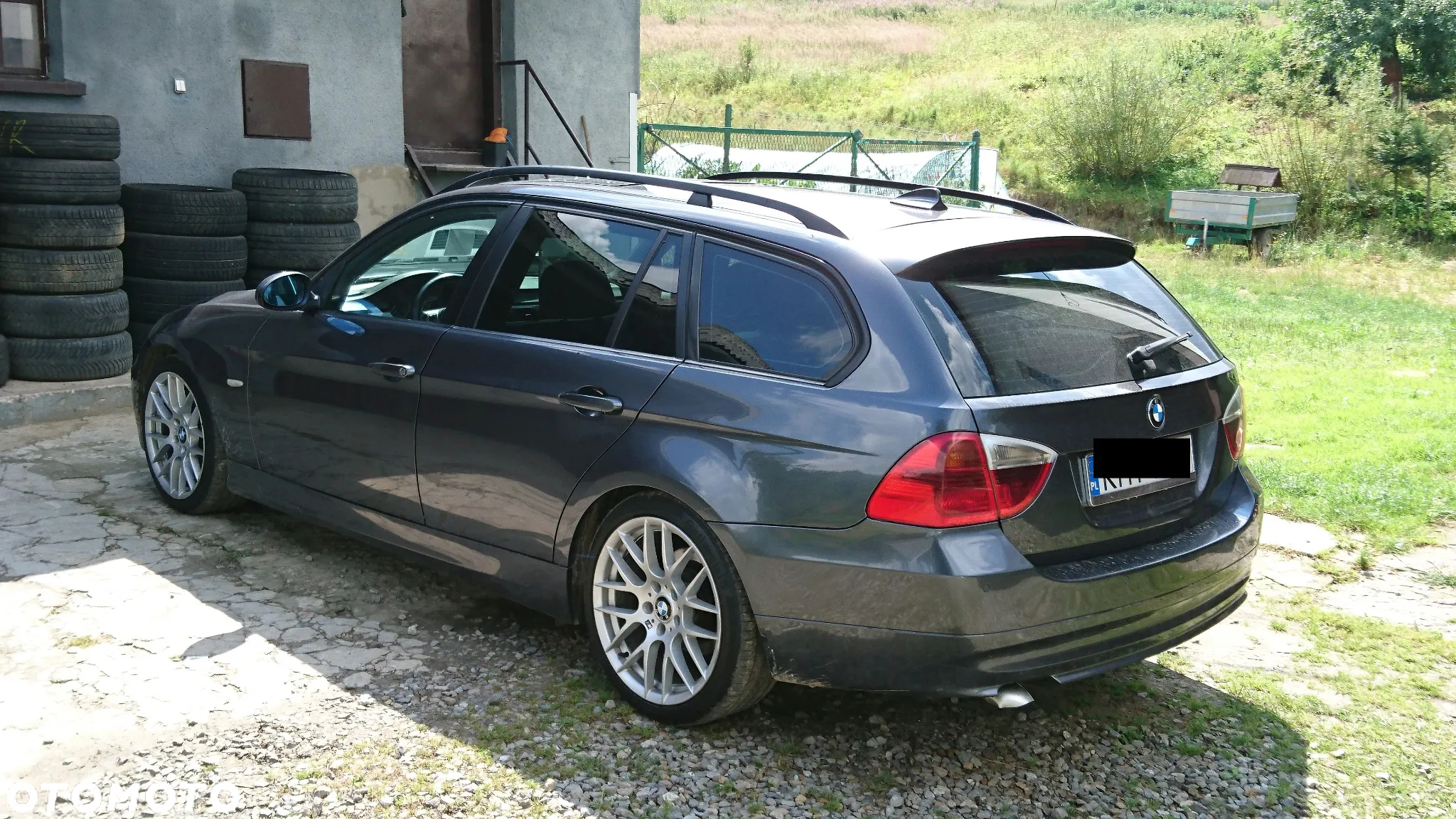 BMW Seria 3 318i Touring - 2