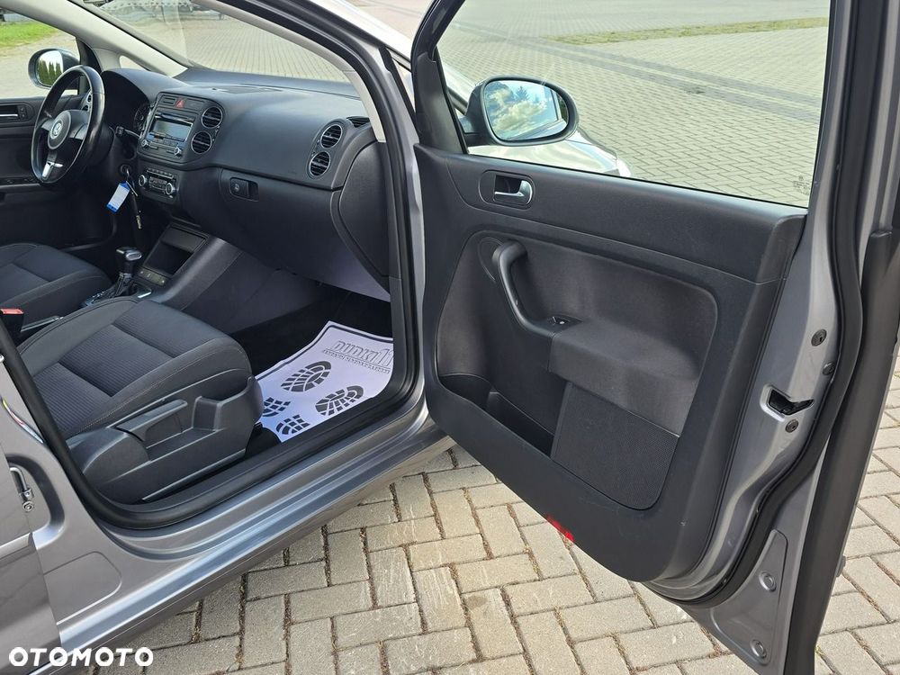 Volkswagen Golf Plus - 25