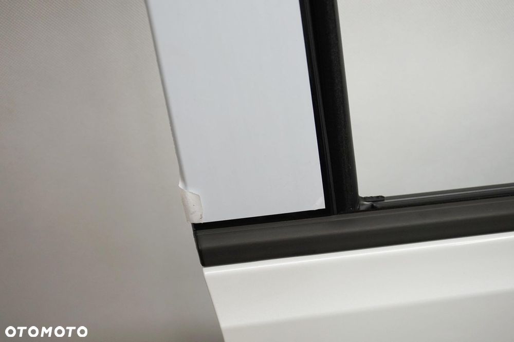 DRZWI PRAWE  PRZEDNIE VW TOURAN II 5TA 25R LOK1 BIAŁA PERŁA W KOLOR - 3