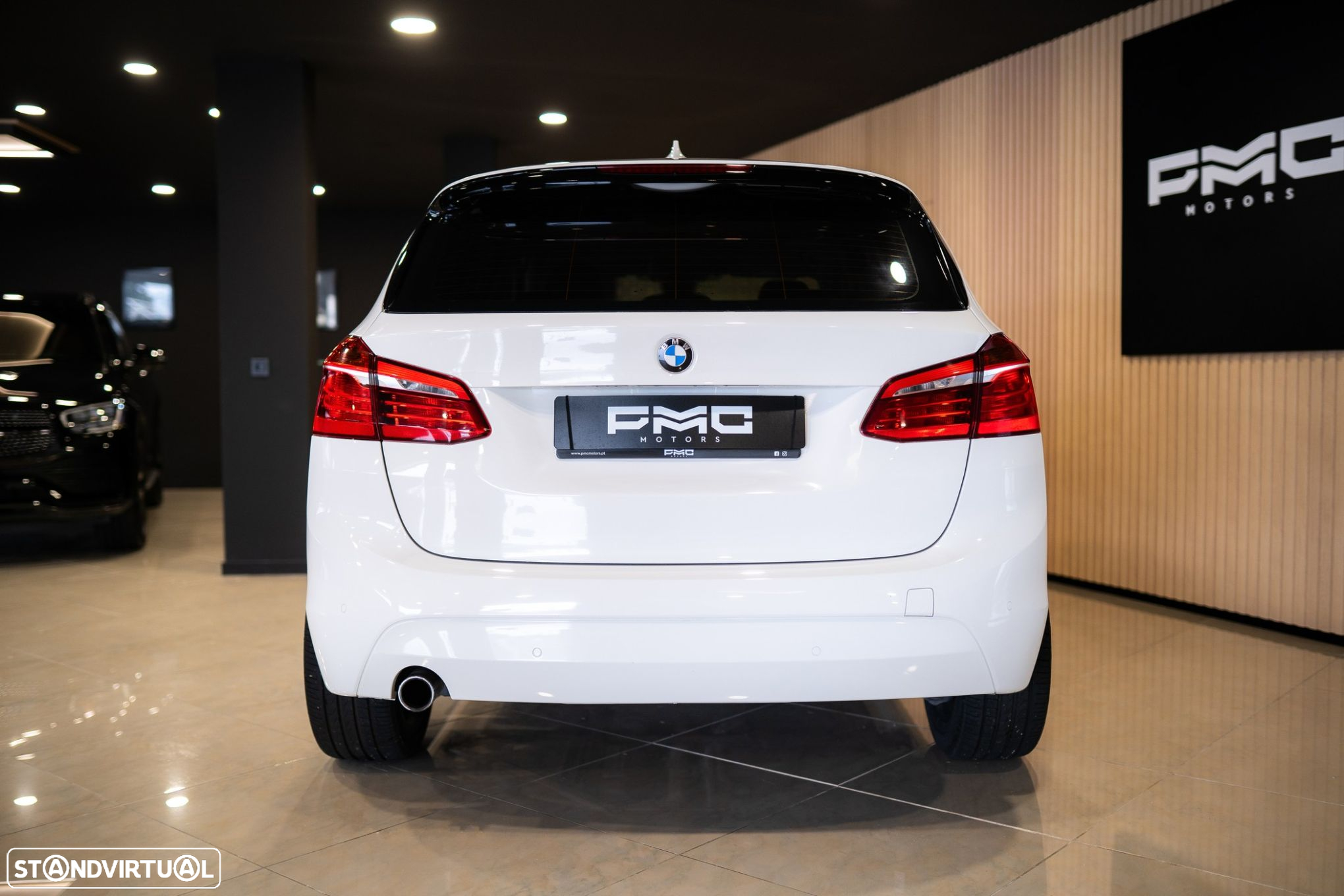 BMW 218 Active Tourer d Advantage Auto - 11