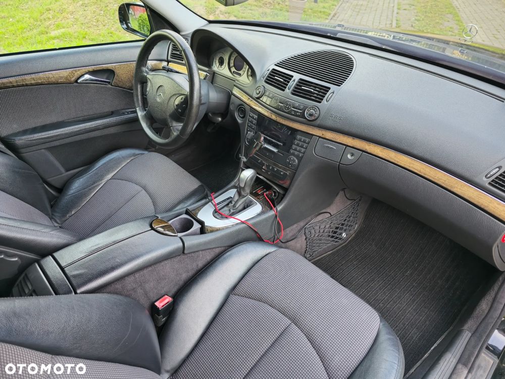 Mercedes-Benz Klasa E - 6