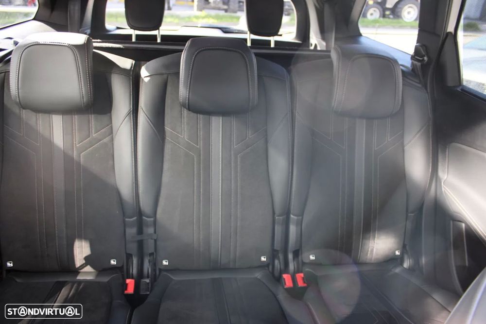 Peugeot 5008 1.5 BlueHDi GT EAT8 - 18