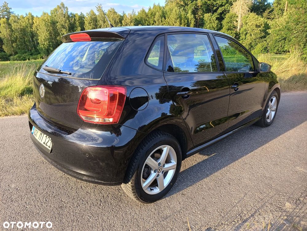 Volkswagen Polo 1.4 16V Comfortline - 5