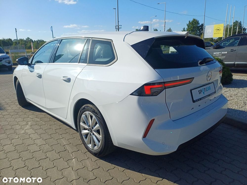 Opel Astra - 4