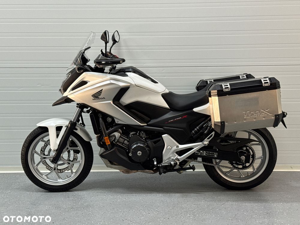 Honda NC - 23