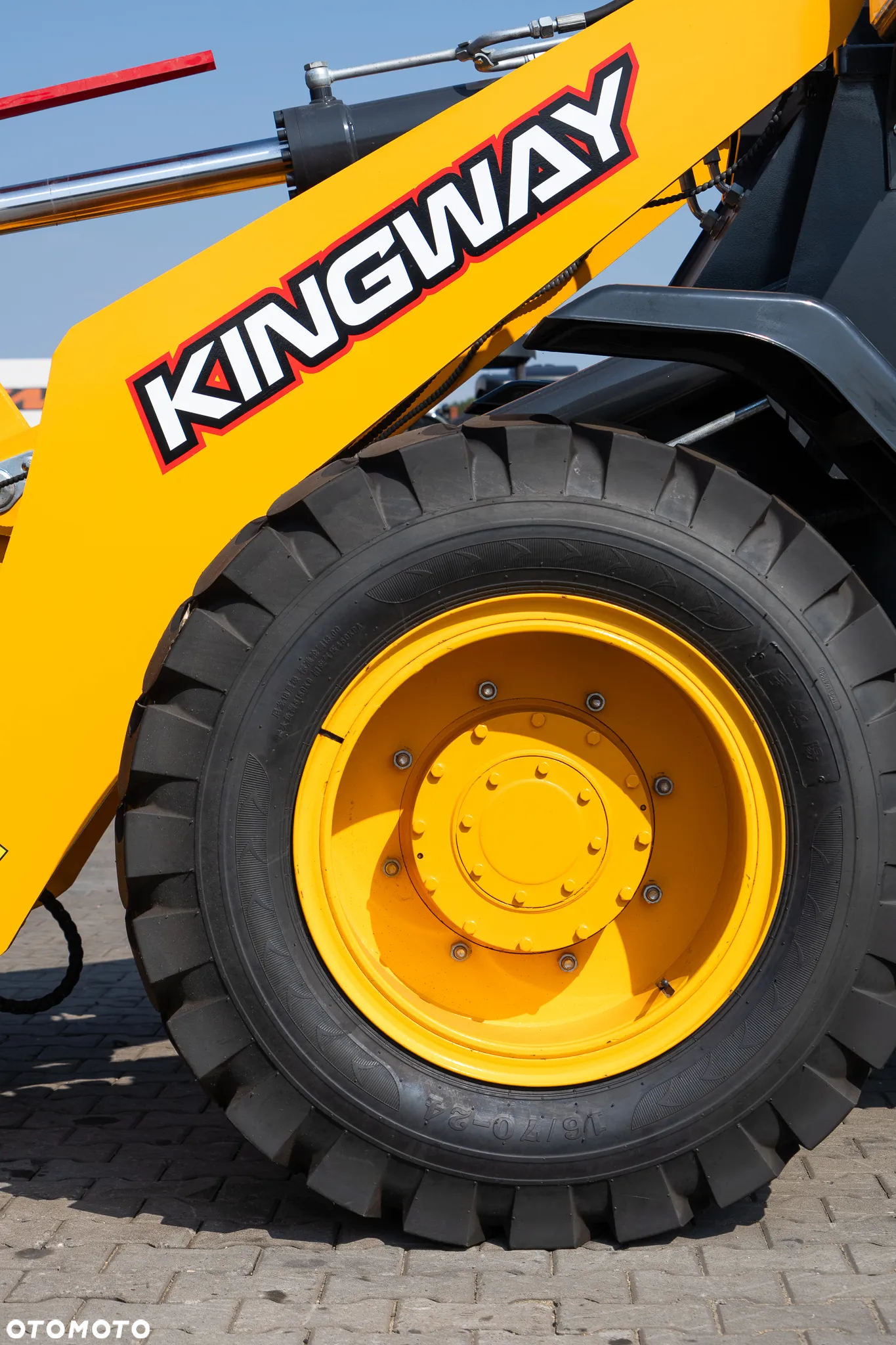 Kingway LUKAS 940 Yuchai engine - 13