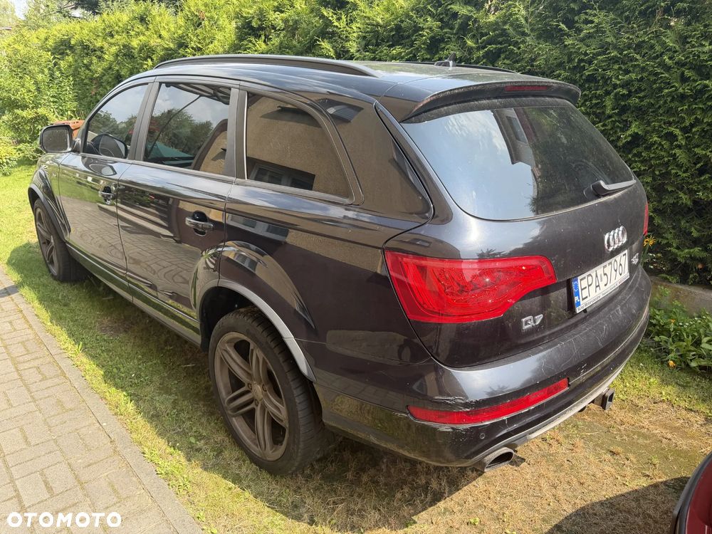 Audi Q7 - 4