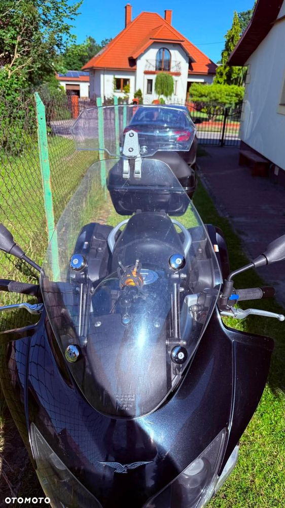 Moto Guzzi 1200 - 1