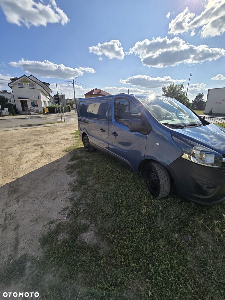 Opel Vivaro - 2