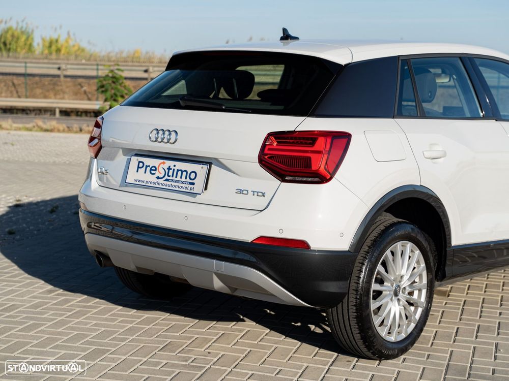 Audi Q2 30 TDI Design S tronic - 20