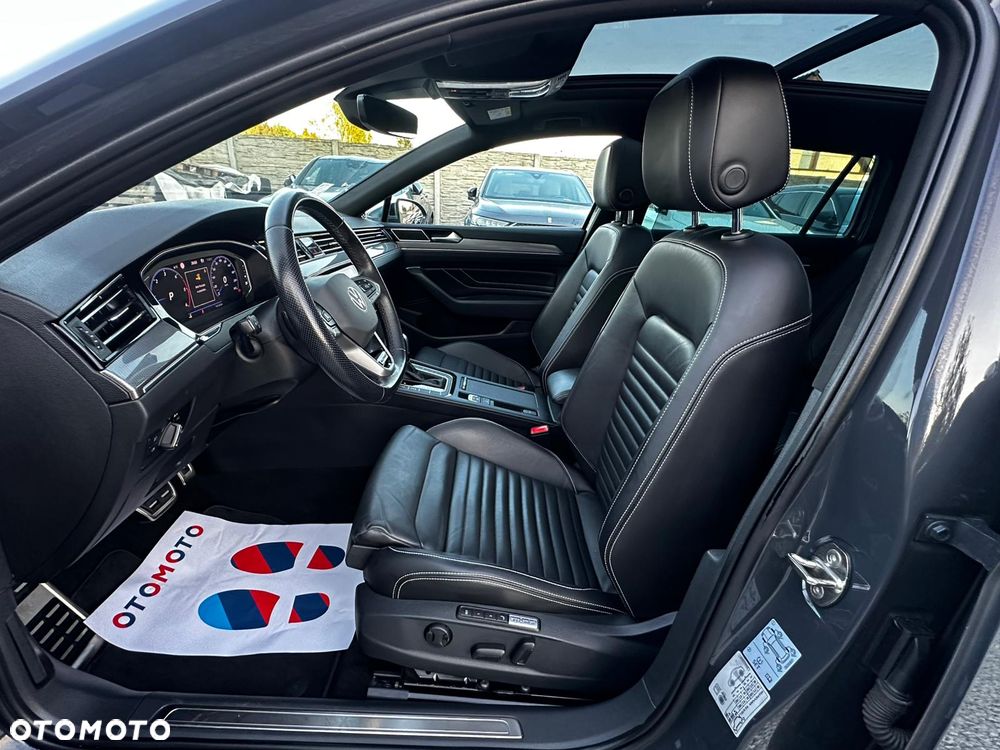 Volkswagen Passat ver-variant-2-0-tdi-scr-dsg-4motion-alltrack - 25