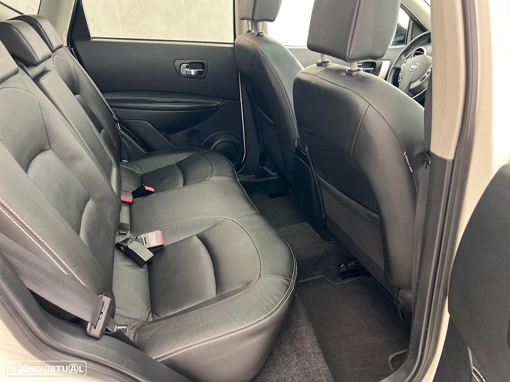 Nissan Qashqai 2.0 CVT tekna - 40