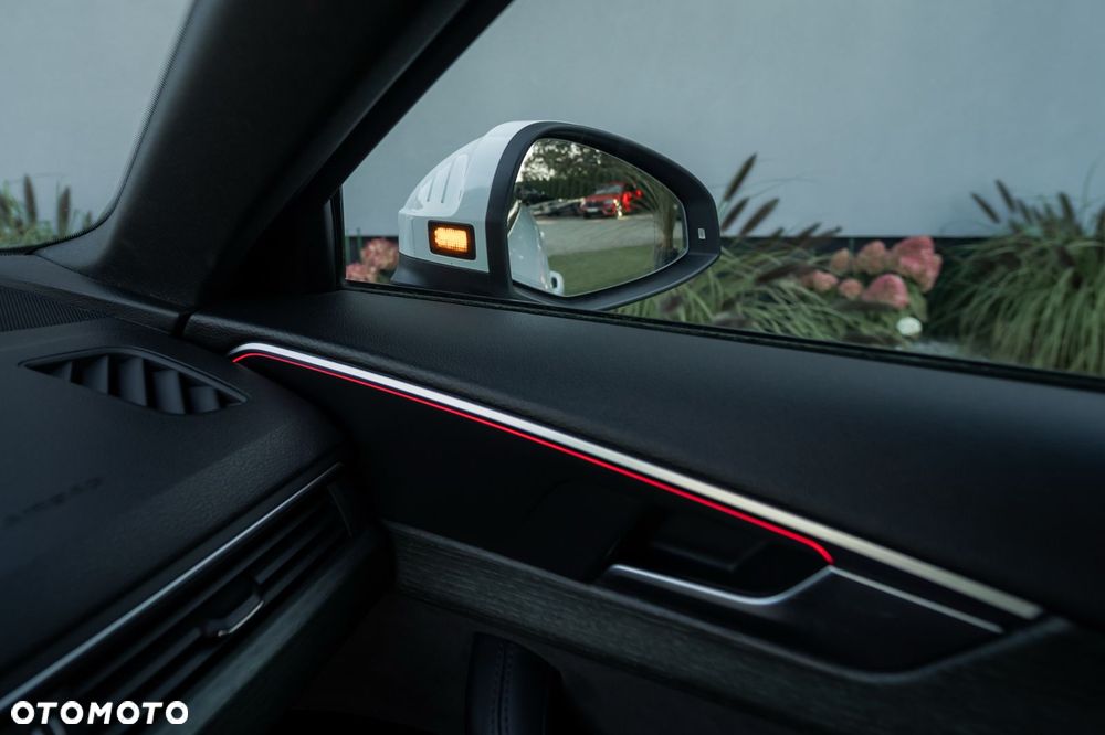 Audi A4 Avant - 21