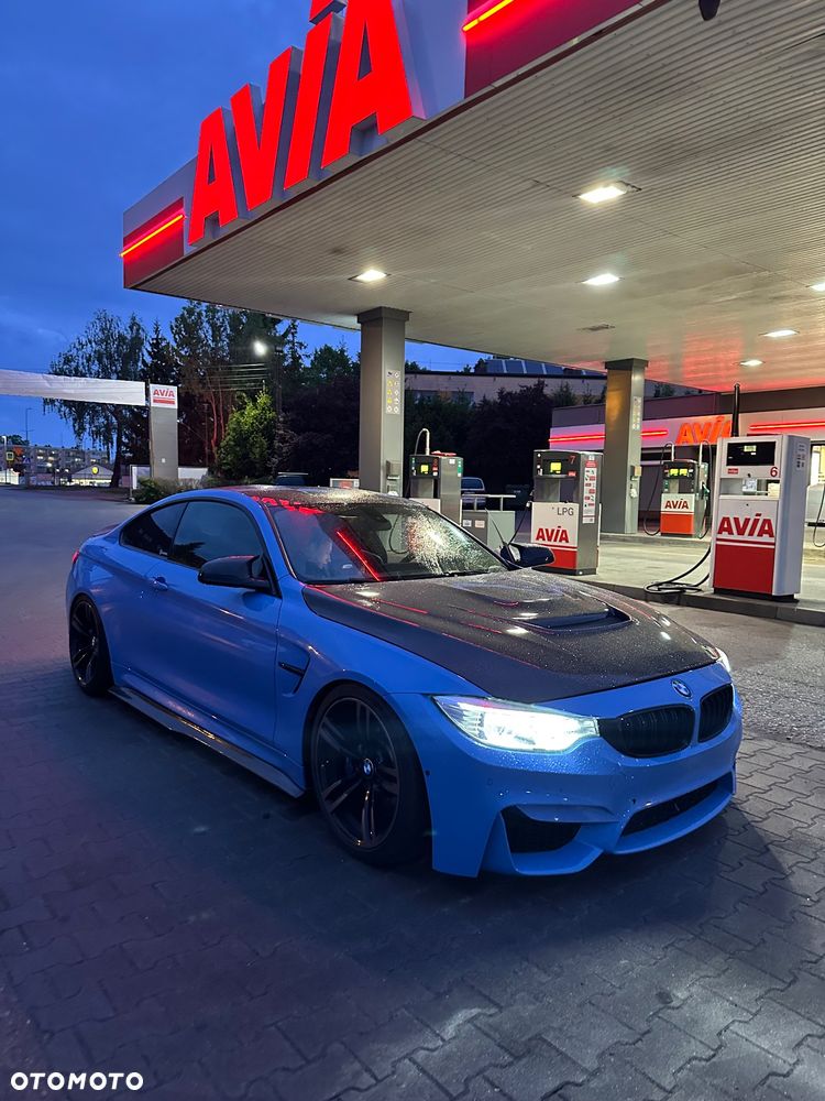 BMW M4 - 25