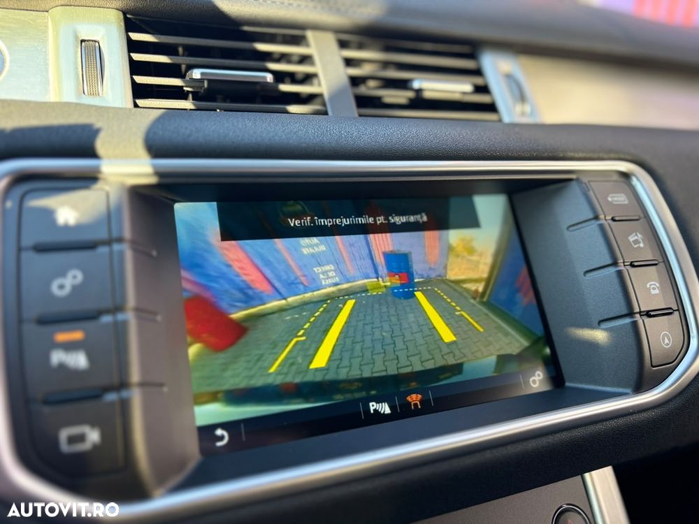 Land Rover Range Rover Evoque - 23