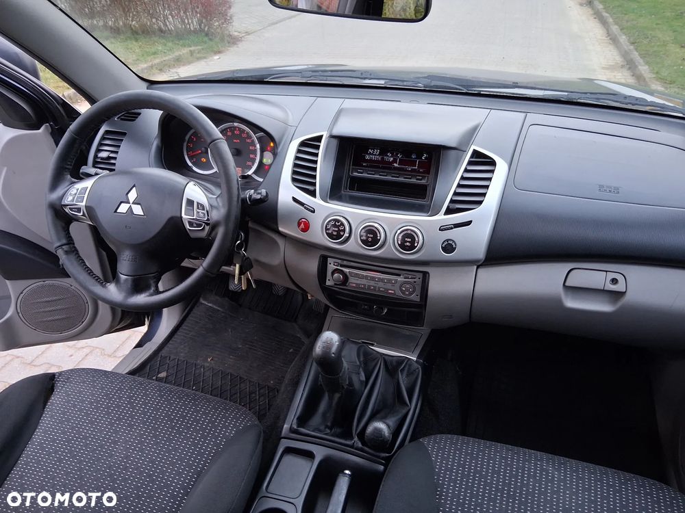 Mitsubishi L200 2.5 DID DC Instyle HP - 9