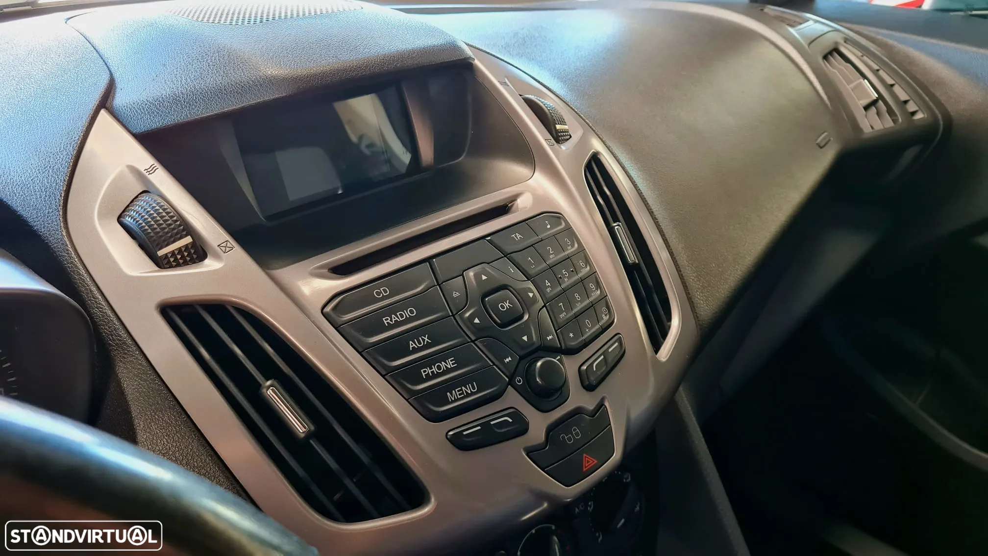 Ford TRANSIT CONNECT - 9