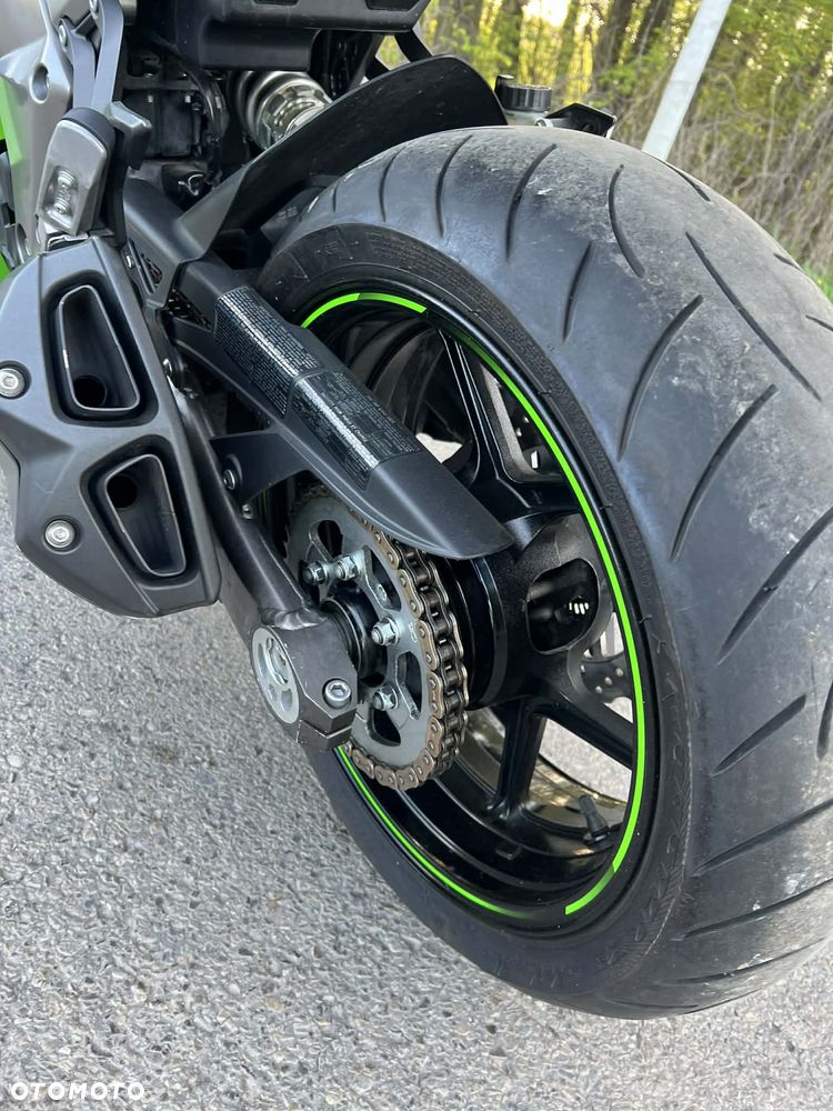 Kawasaki Z - 8