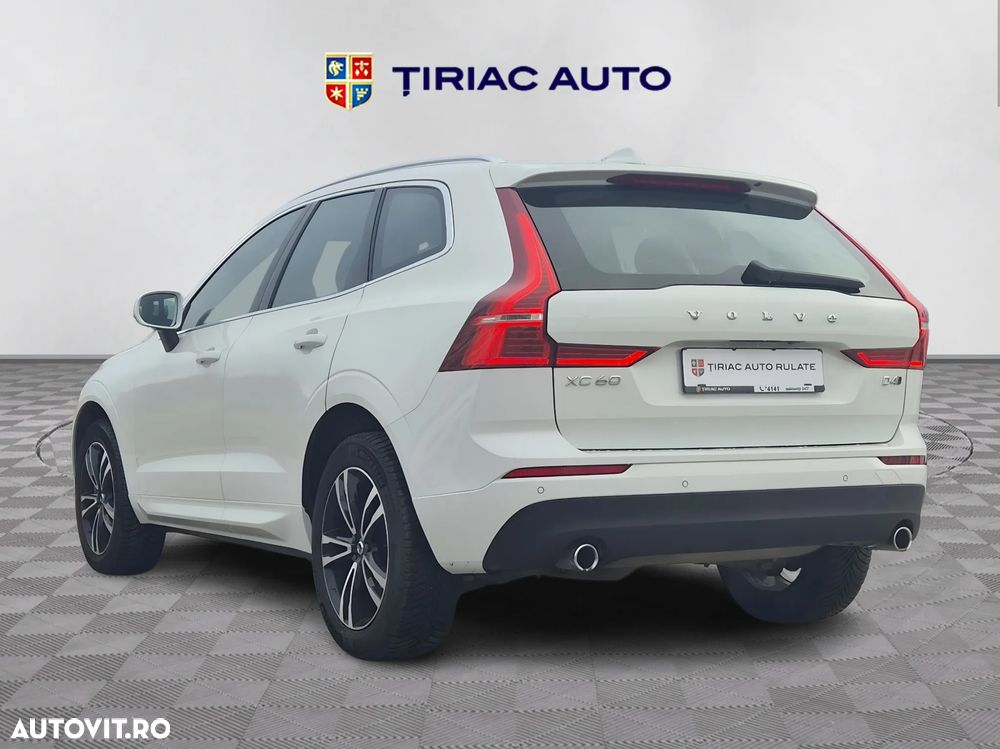 Volvo XC 60 D4 AWD Geartronic Momentum - 3