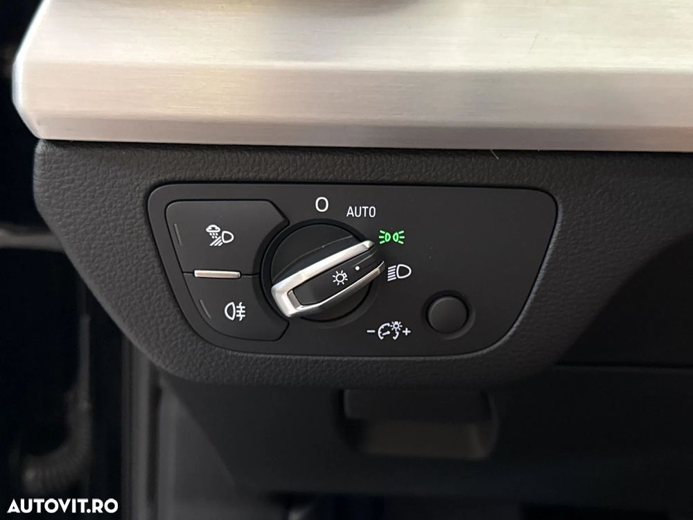 Audi Q5 55 TFSI e quattro S tronic - 16