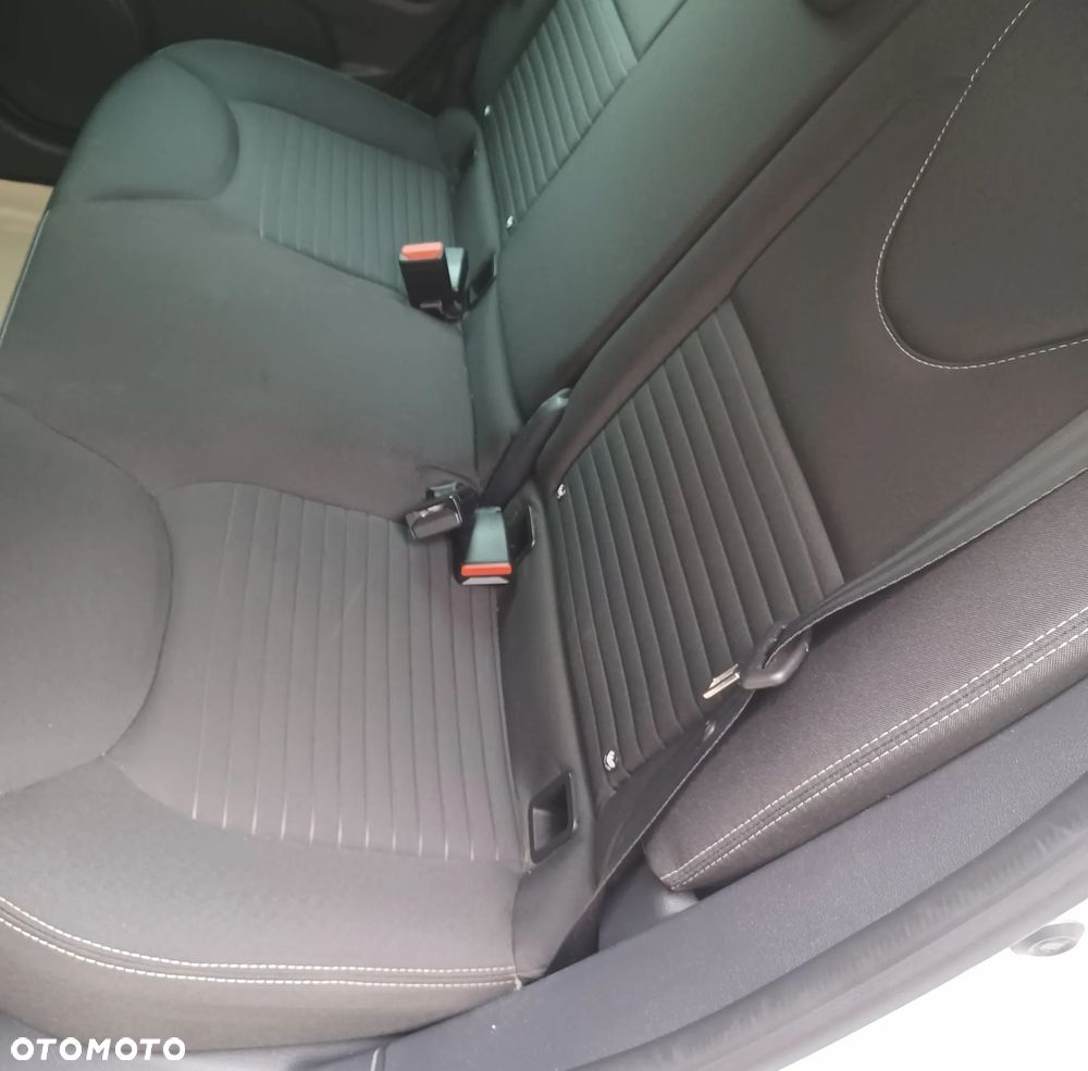 Renault Clio 1.2 Energy TCe Limited EDC EU6 - 11