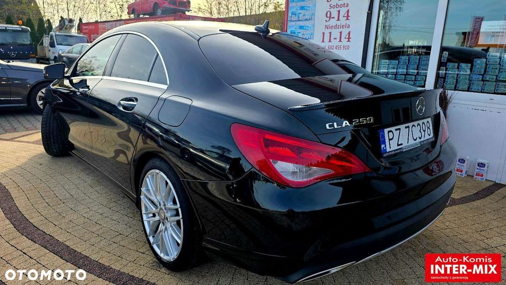 Mercedes-Benz CLA - 4