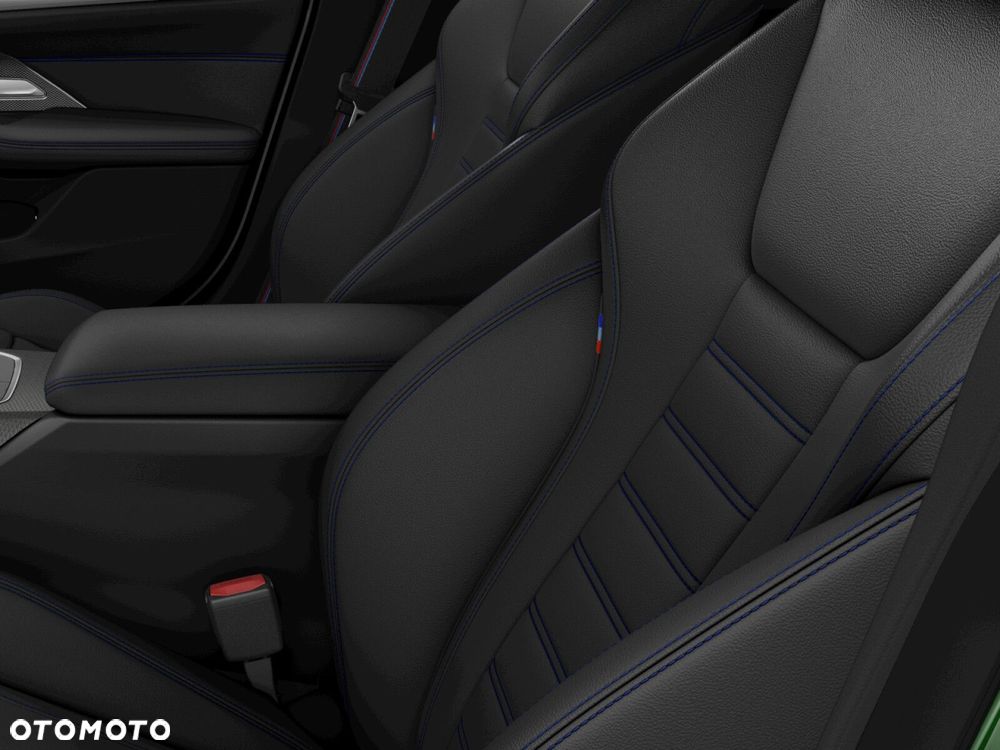 BMW i4 - 8