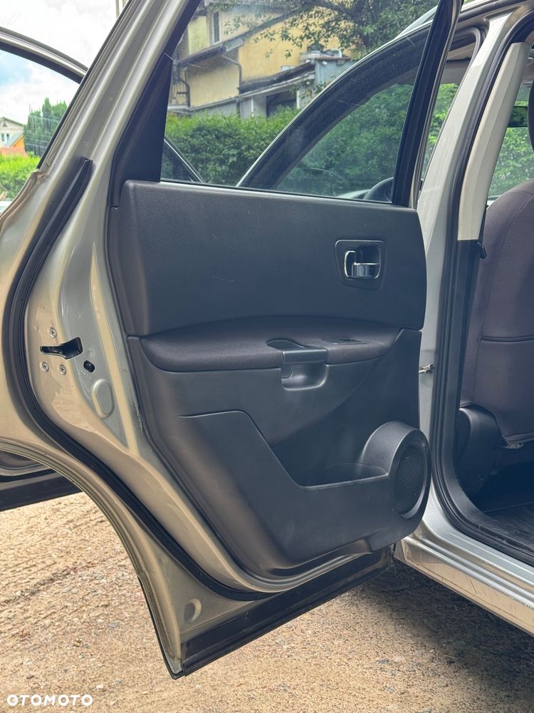 Nissan Qashqai - 12