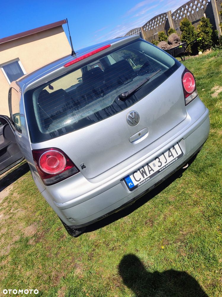 Volkswagen Polo - 4
