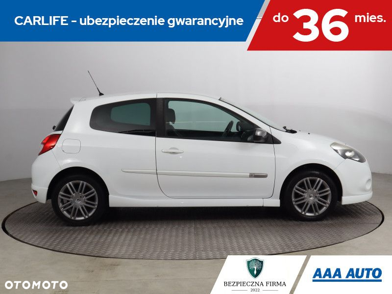 Renault Clio - 7